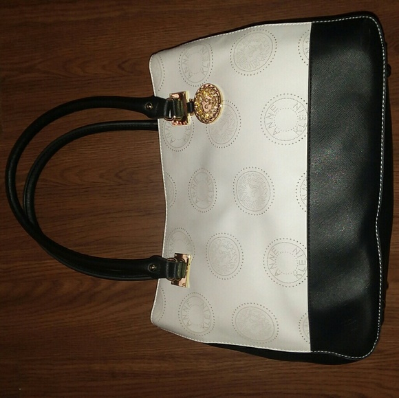 Anne Klein Handbag - Picture 2 of 8